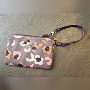 Fossil Leopard Print / Camouflage Wristlet